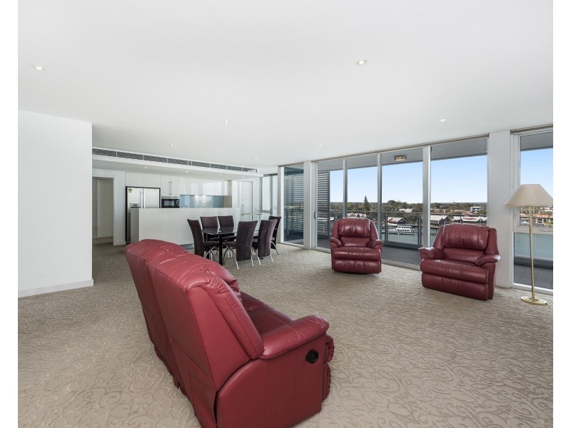 606/1 Marco Polo Drive, Mandurah WA 6210