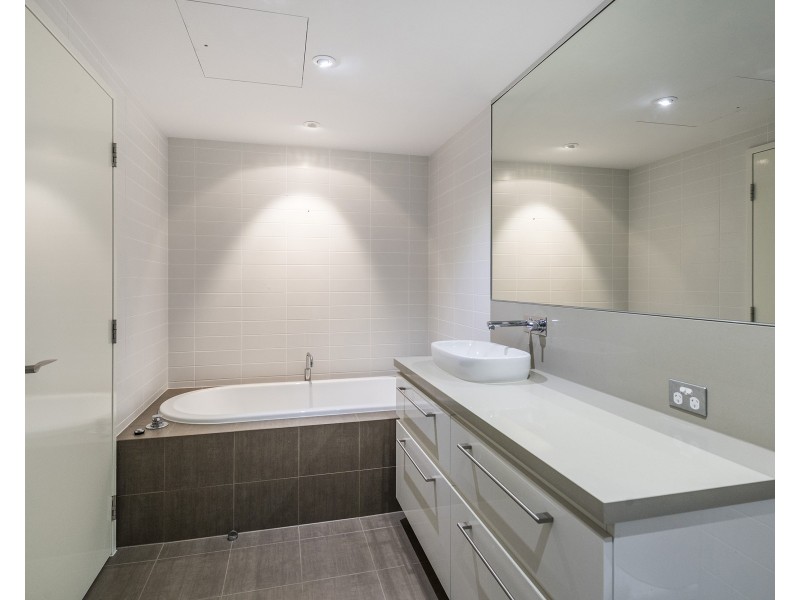 606/1 Marco Polo Drive, Mandurah WA 6210