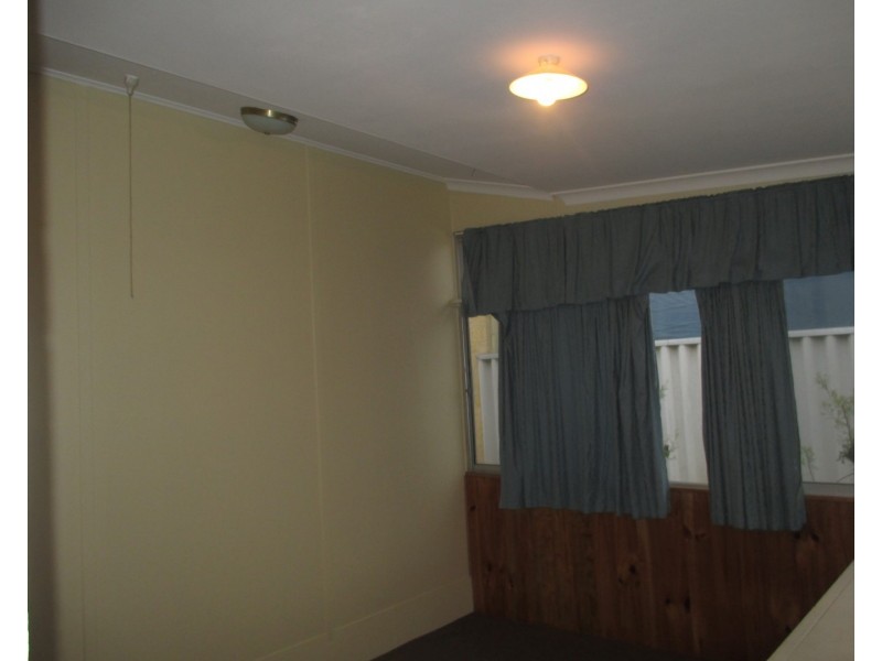 4 Nestor Way, Silver Sands WA 6210