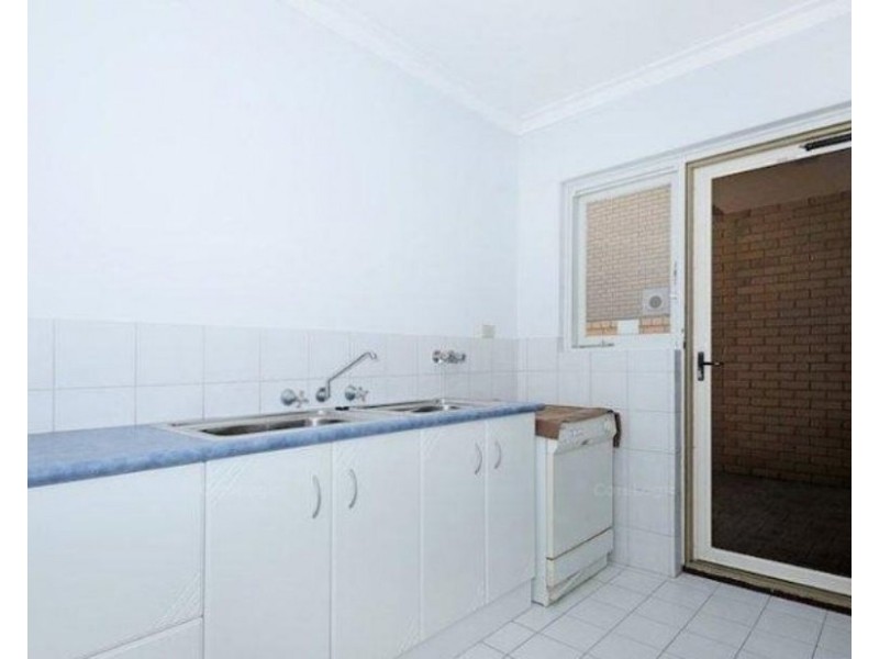 1/5 Adonis Road, Silver Sands WA 6210