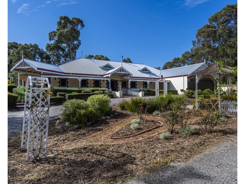 60  Marlee Road, Parklands WA 6180