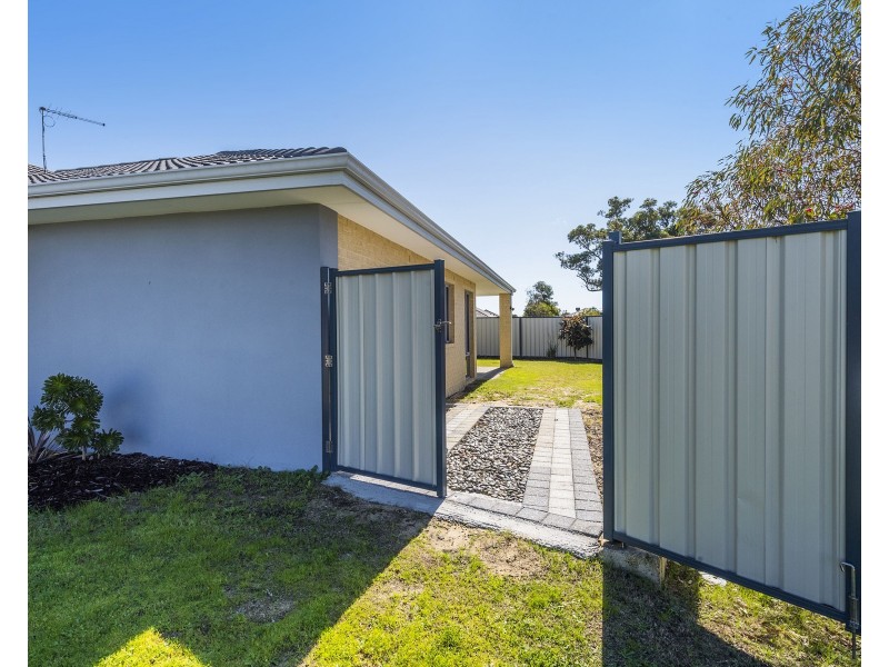 18 Greenville Vista, Meadow Springs WA 6210