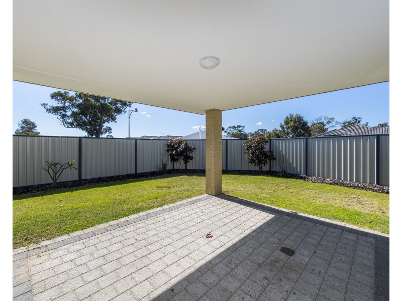 18 Greenville Vista, Meadow Springs WA 6210