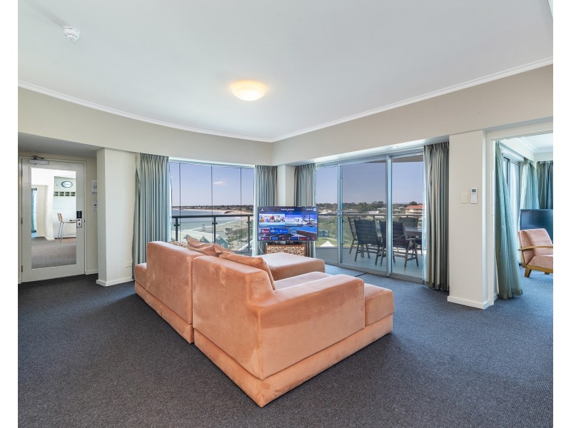 406/16 Dolphin Drive, Mandurah WA 6210