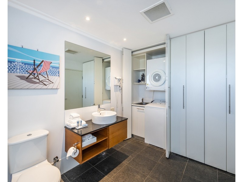 406/16 Dolphin Drive, Mandurah WA 6210