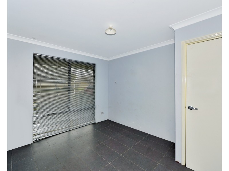 60 Badgerup Avenue, Lakelands WA 6180