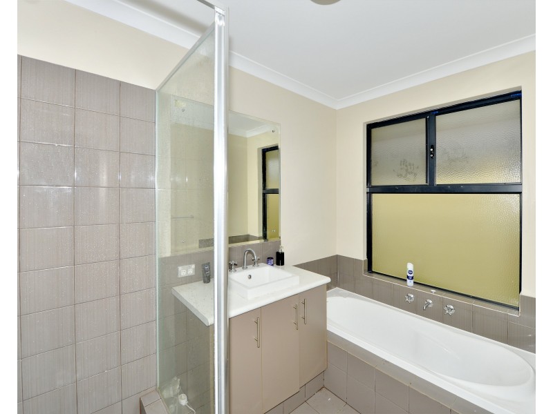 60 Badgerup Avenue, Lakelands WA 6180