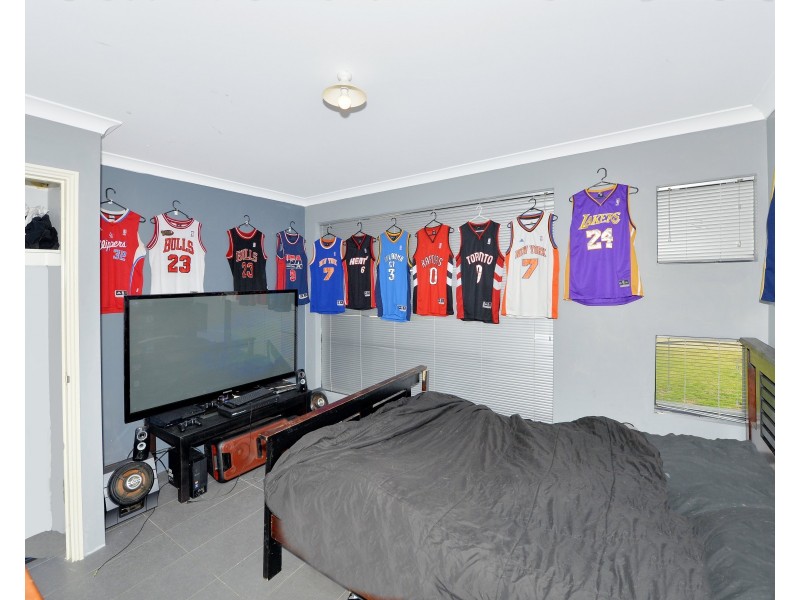 60 Badgerup Avenue, Lakelands WA 6180