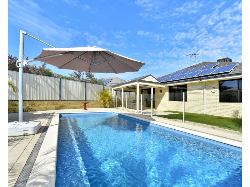 35 Newbridge Street, Meadow Springs WA 6210