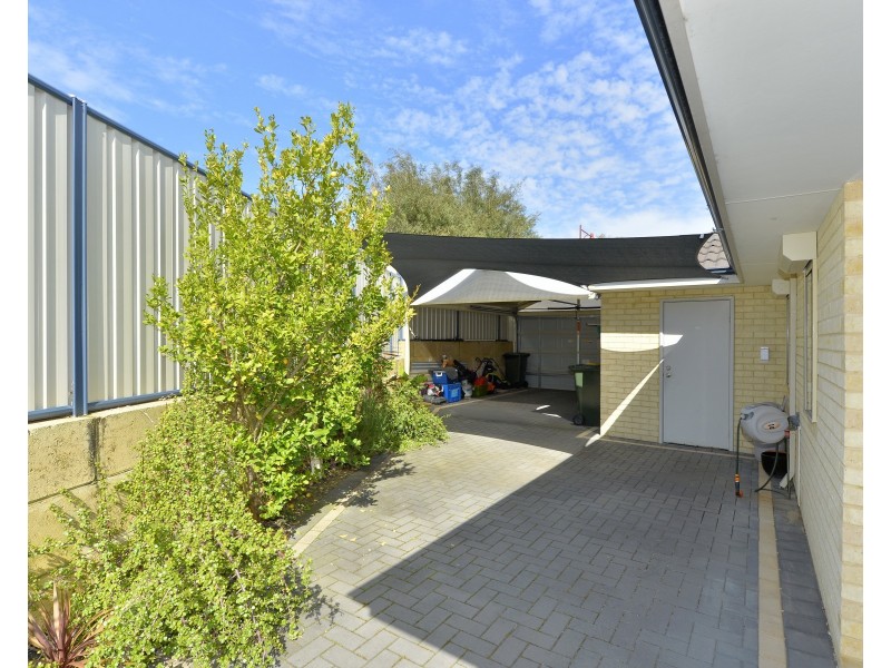 35 Newbridge Street, Meadow Springs WA 6210