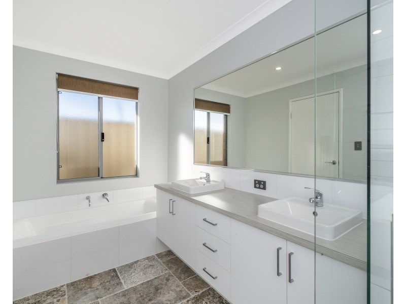 26 Belinda Loop, Dawesville WA 6211