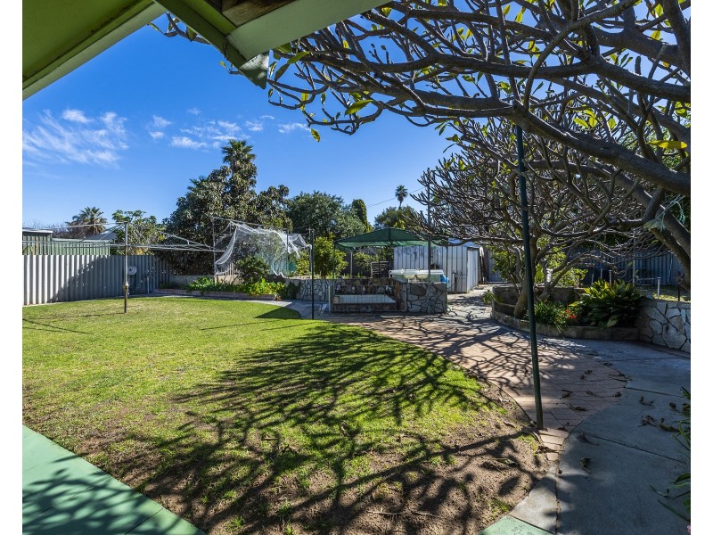 52 Peel Street, Mandurah WA 6210