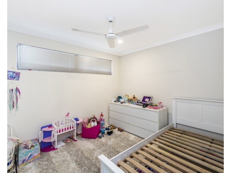 9 Sandals Way, Meadow Springs WA 6210