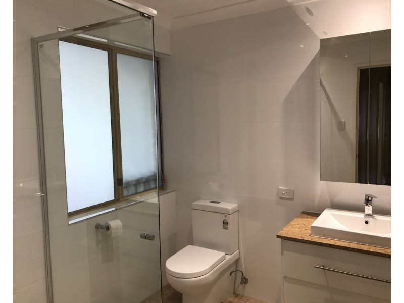 4 Honeysuckle Ramble, Halls Head WA 6210