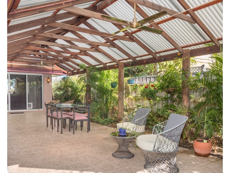 18 Peel Parade, Coodanup WA 6210