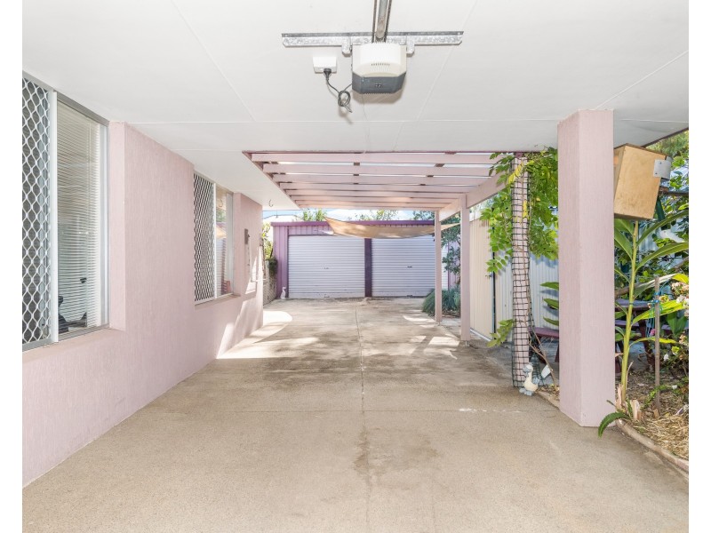 18 Peel Parade, Coodanup WA 6210