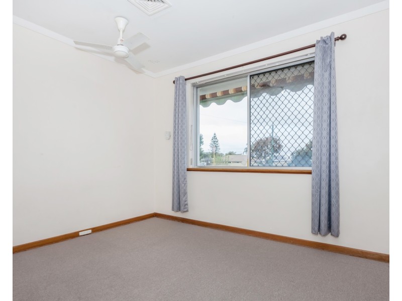 16 Dadger Street, Dudley Park WA 6210