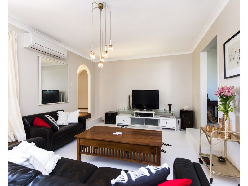 121 Ormsby Terrace, Mandurah WA 6210