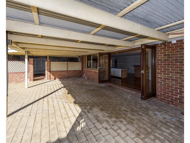 12 Summerlea Avenue, Meadow Springs WA 6210