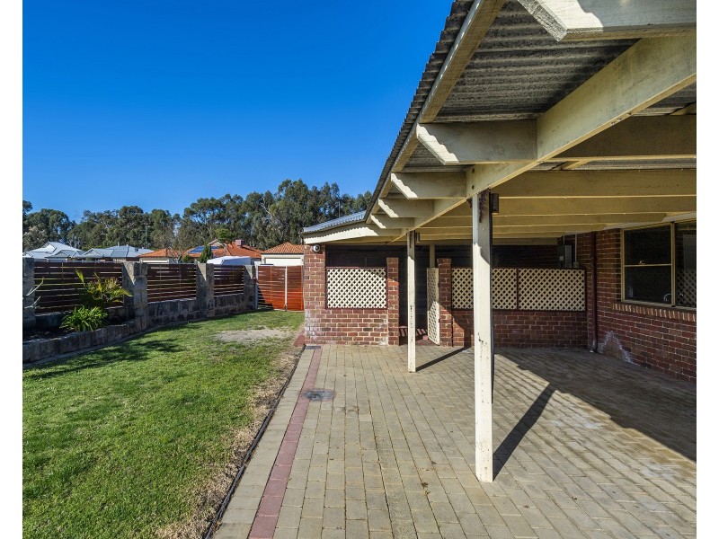 12 Summerlea Avenue, Meadow Springs WA 6210