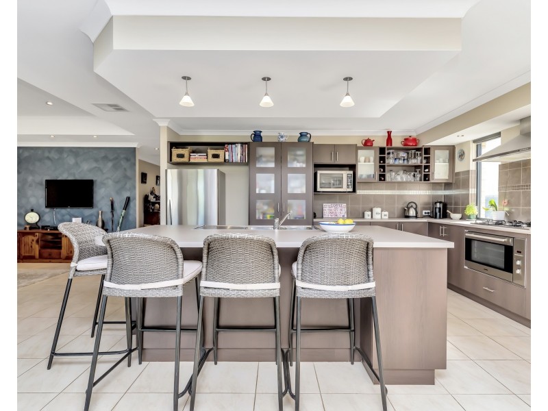 5 Kukerin Way, Dawesville WA 6211