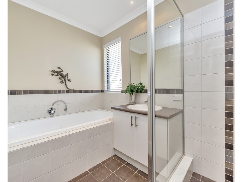 5 Kukerin Way, Dawesville WA 6211
