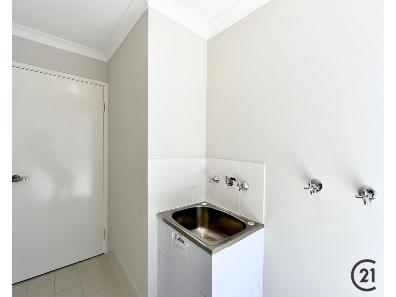 21 Thangoo Way, Golden Bay WA 6174