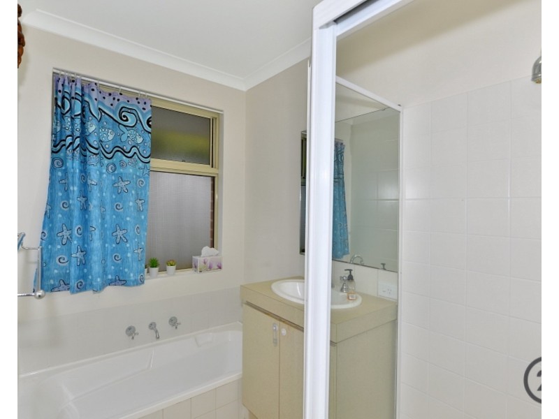 6 Swinton Place, Erskine WA 6210