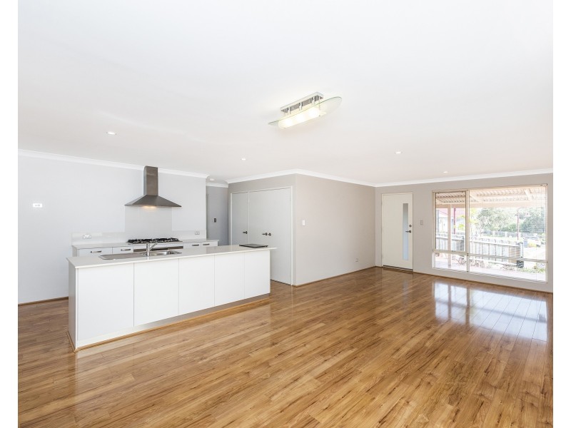11 Wildwood Hill, Dawesville WA 6211