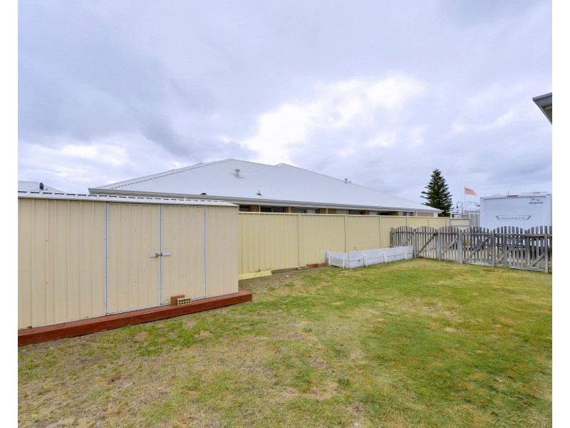 19 Bellambi Chase, Lakelands WA 6180