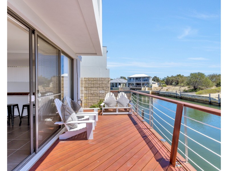 9 Houtman Lane, Wannanup WA 6210