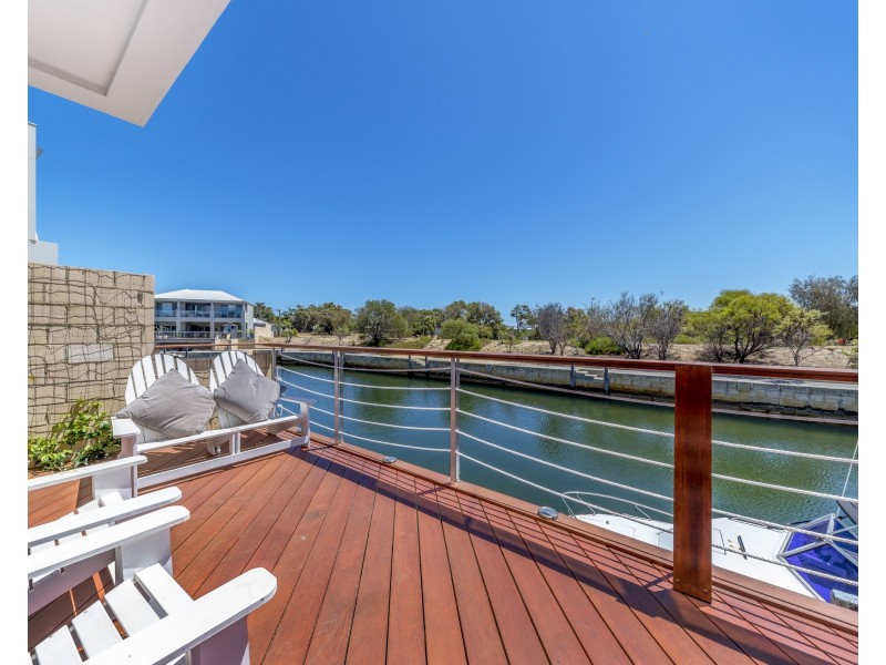 9 Houtman Lane, Wannanup WA 6210