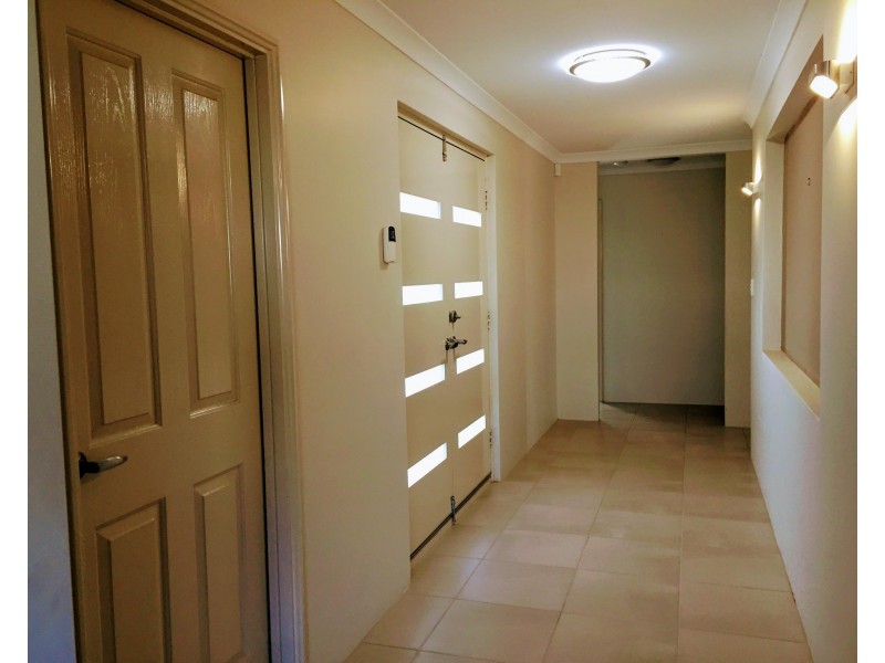 24 Garcia Loop, Lakelands WA 6180