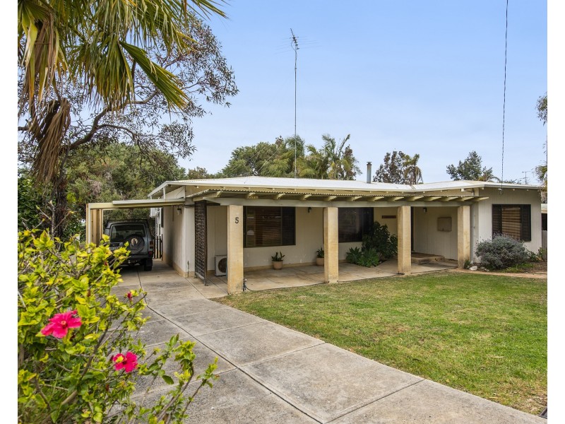 5 Lyelta Street, Falcon WA 6210