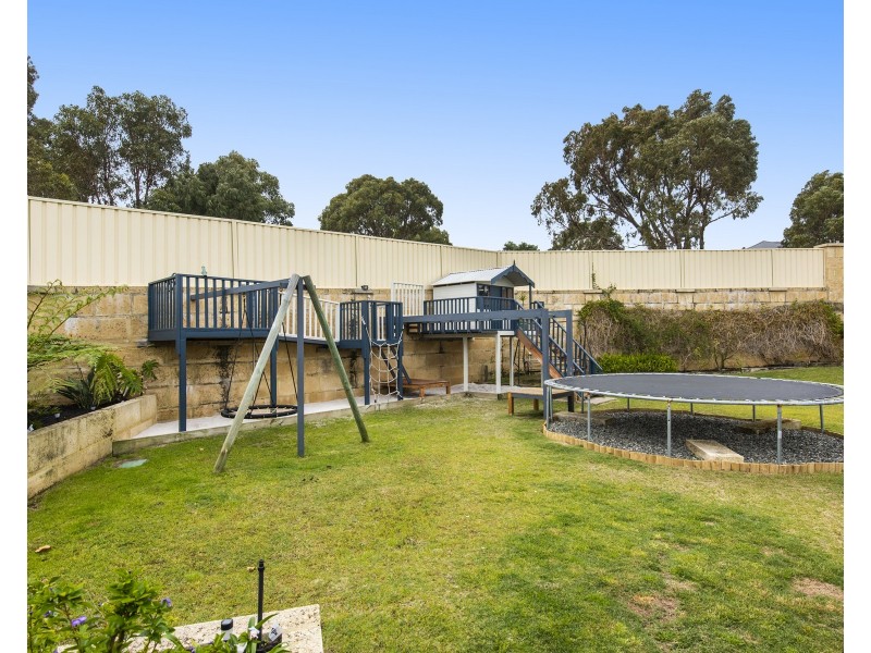 3 Cuballing Retreat, Dawesville WA 6211