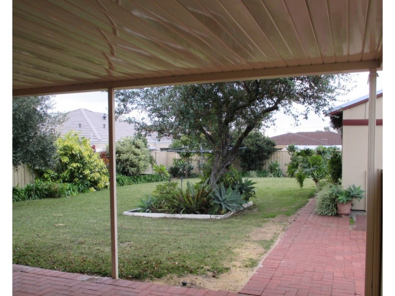 32 Peel Street, Mandurah WA 6210