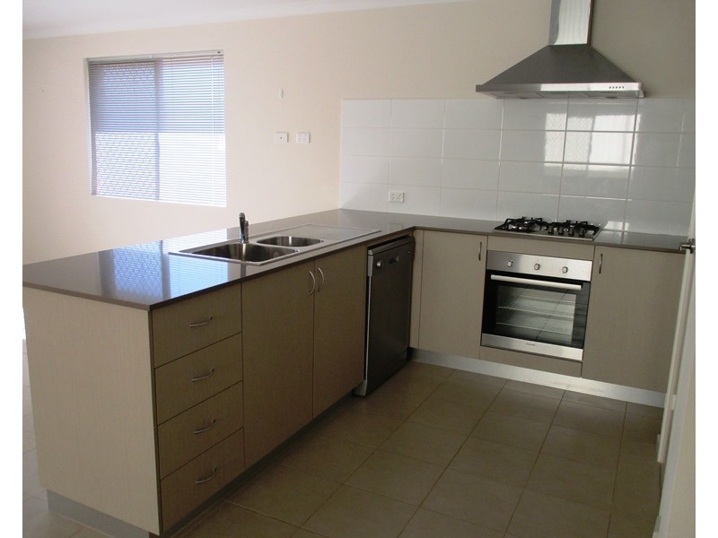 3 Island Way, Singleton WA 6175