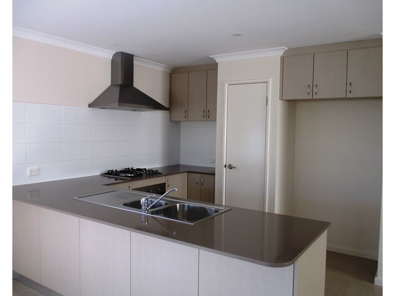 3 Island Way, Singleton WA 6175