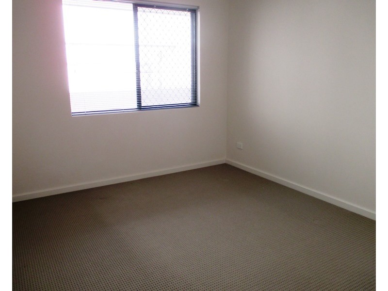 3 Island Way, Singleton WA 6175