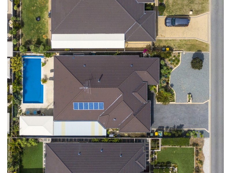 51 Seascapes Boulevard, Halls Head WA 6210