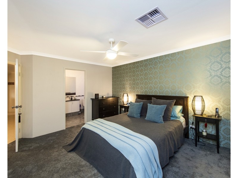 51 Seascapes Boulevard, Halls Head WA 6210