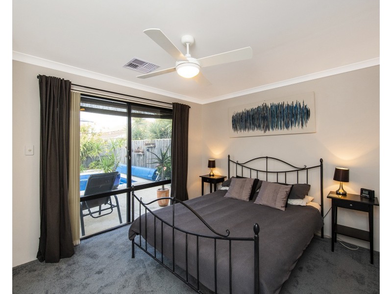 51 Seascapes Boulevard, Halls Head WA 6210