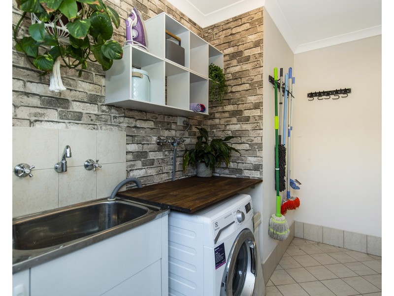 51 Seascapes Boulevard, Halls Head WA 6210