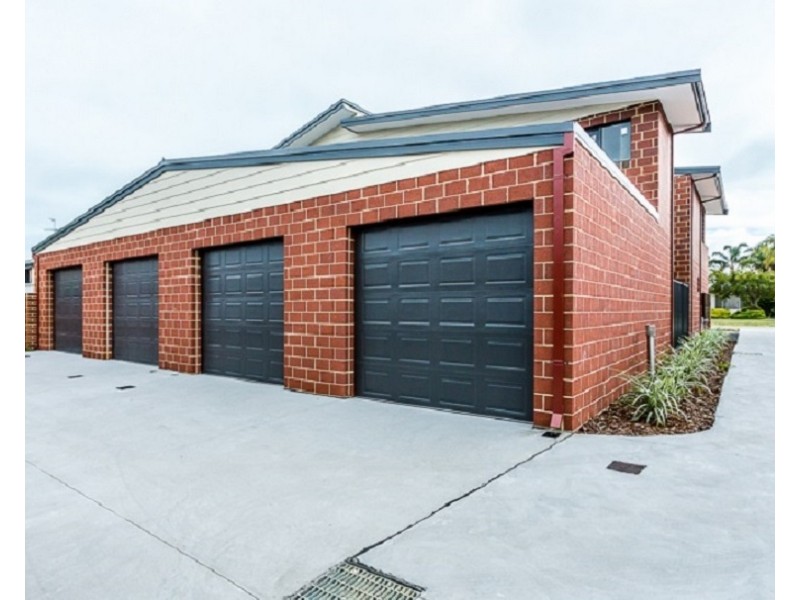 2/9  Hancock Street, Mandurah WA 6210