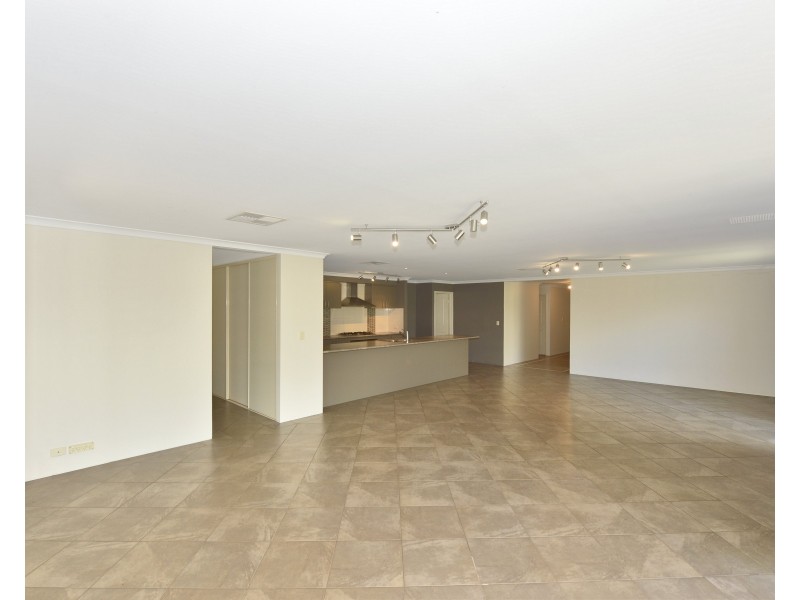 86 Countess Circuit, South Yunderup WA 6208