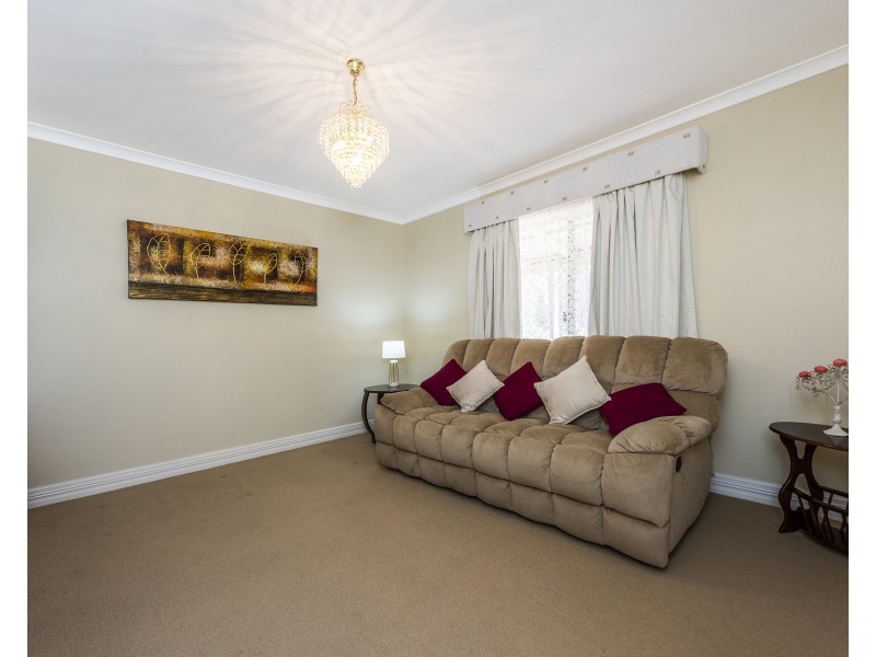 43 Chestnut Road, Jarrahdale WA 6124