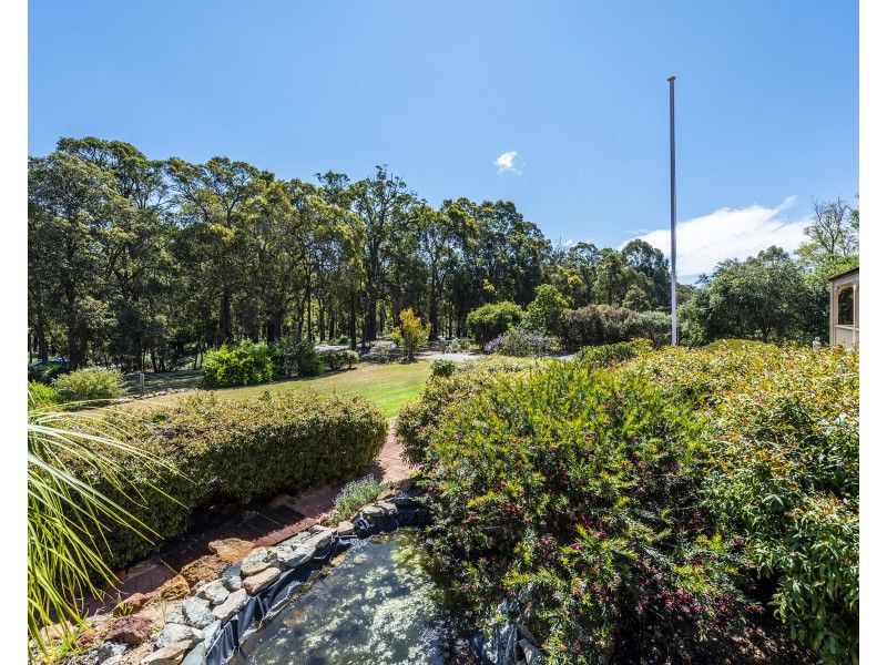 43 Chestnut Road, Jarrahdale WA 6124
