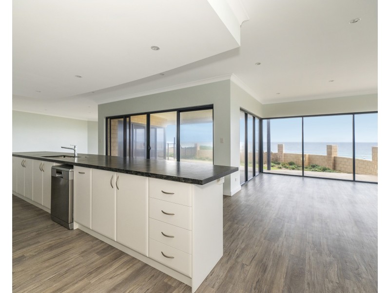 4 Donnybrook Turn, Dawesville WA 6211