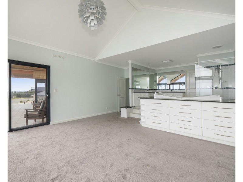 4 Donnybrook Turn, Dawesville WA 6211