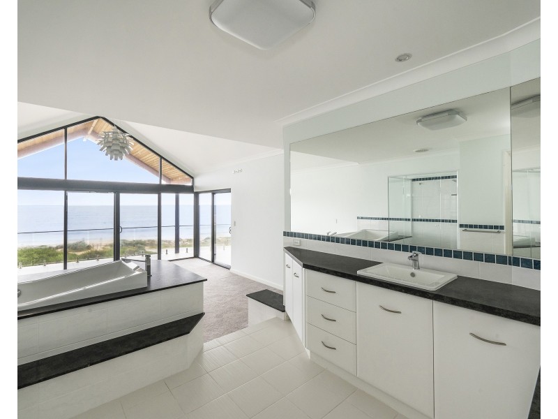 4 Donnybrook Turn, Dawesville WA 6211